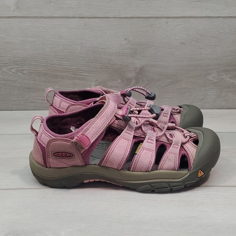 Keen Big Kids Girls Youth Outdoor Waterproof Hiking Sandals shoes sz 4 - Picture 2 of 11